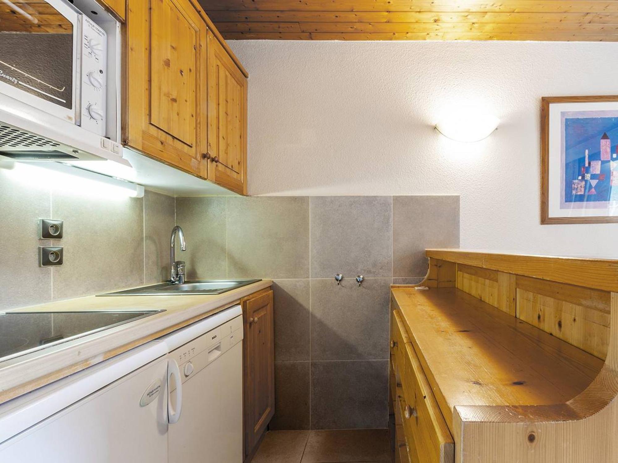 Charmant Appartement Avec Balcon, Wifi Et Ascenseur A Meribel - Fr-1-355-14 Buitenkant foto