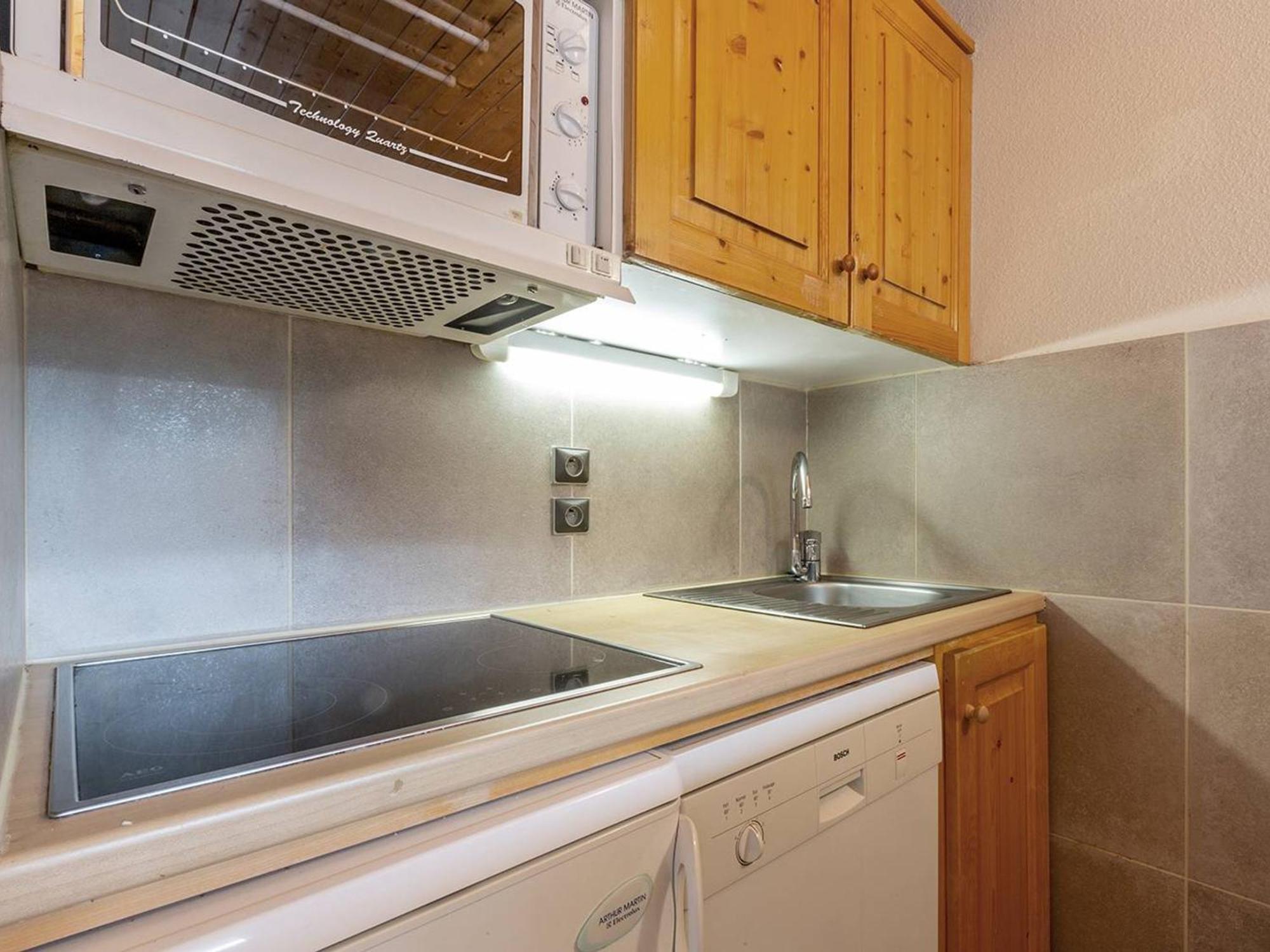 Charmant Appartement Avec Balcon, Wifi Et Ascenseur A Meribel - Fr-1-355-14 Buitenkant foto